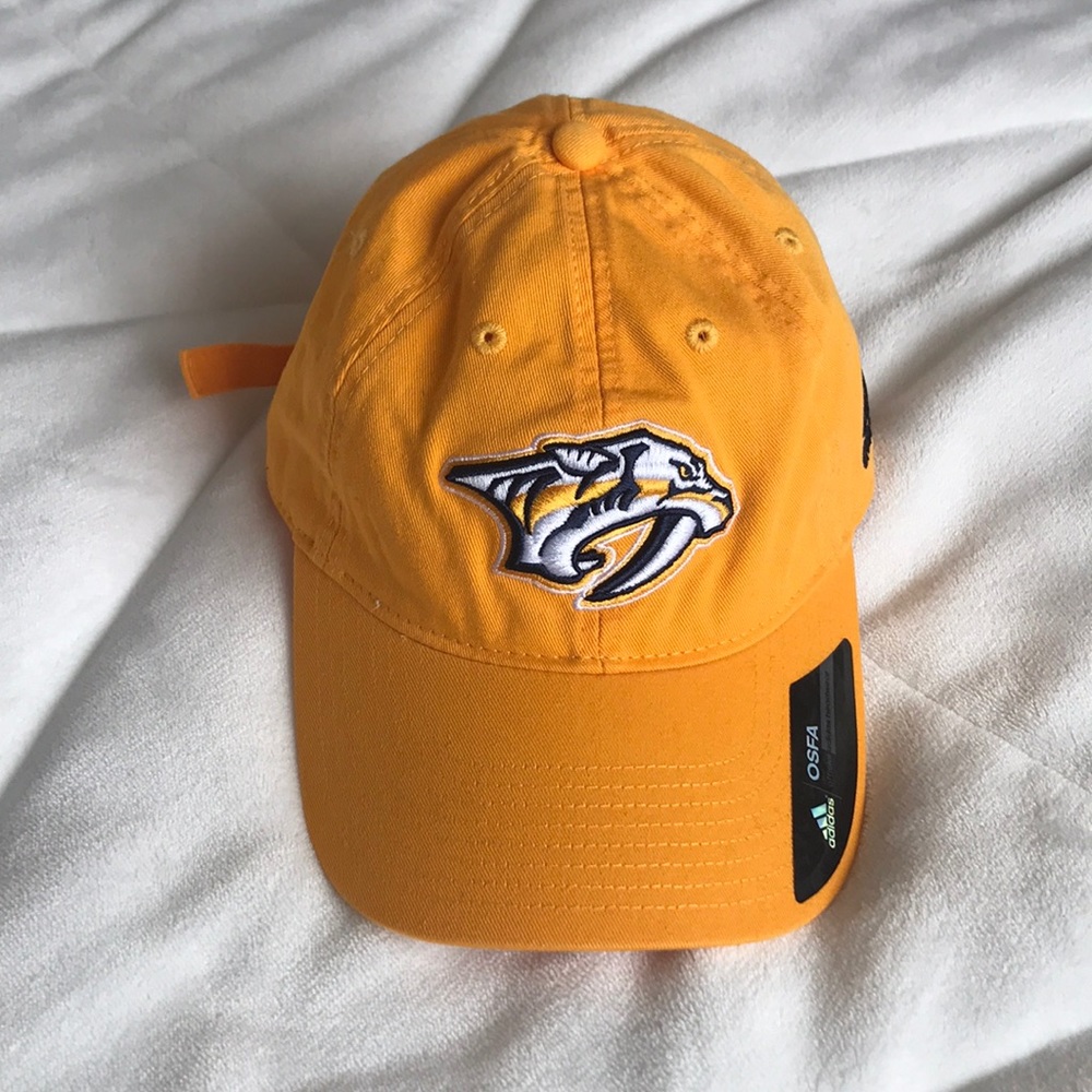 NWT Nashville Predators hockey cap hat adjustable